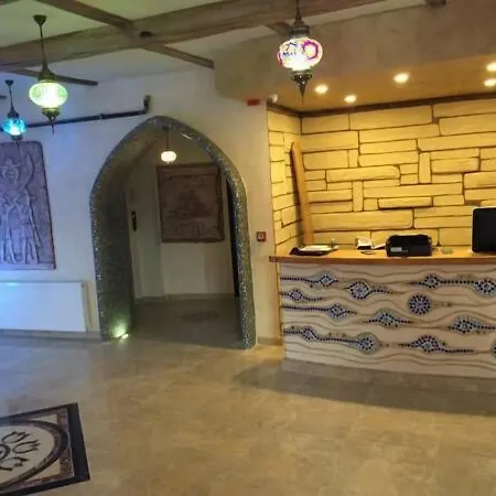 Hotel Waha 2*
